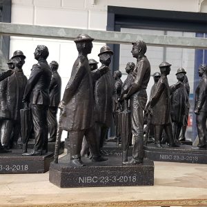 bronzen beeldjes nibc